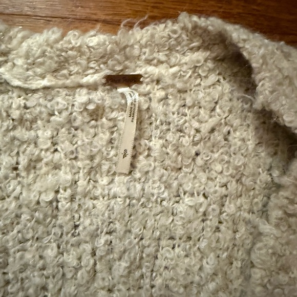 Free People Check it  Cozy Cream Women's Sweater - Picture 6 of 6